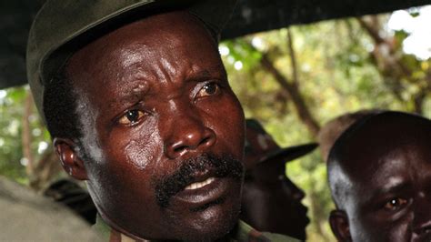 Kony 2012-kampanjen; en viral succé med tveksamma effekter och etikdebatt